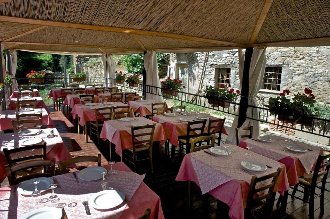 منزل الضيف Borgo Isola Santa المظهر الخارجي الصورة