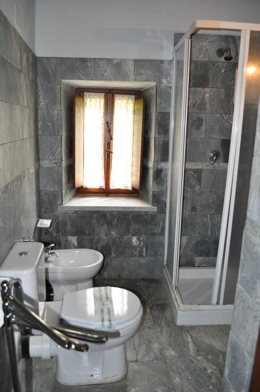 منزل الضيف Borgo Isola Santa المظهر الخارجي الصورة